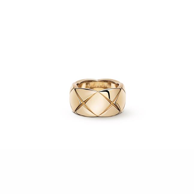 CHANEL COCO CRUSH 18K BEIGE GOLD Quilted Ring