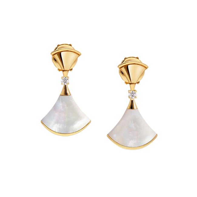 Bvlgari Divas Dream 18k Yellow Gold Diamond And Pearl Earrings