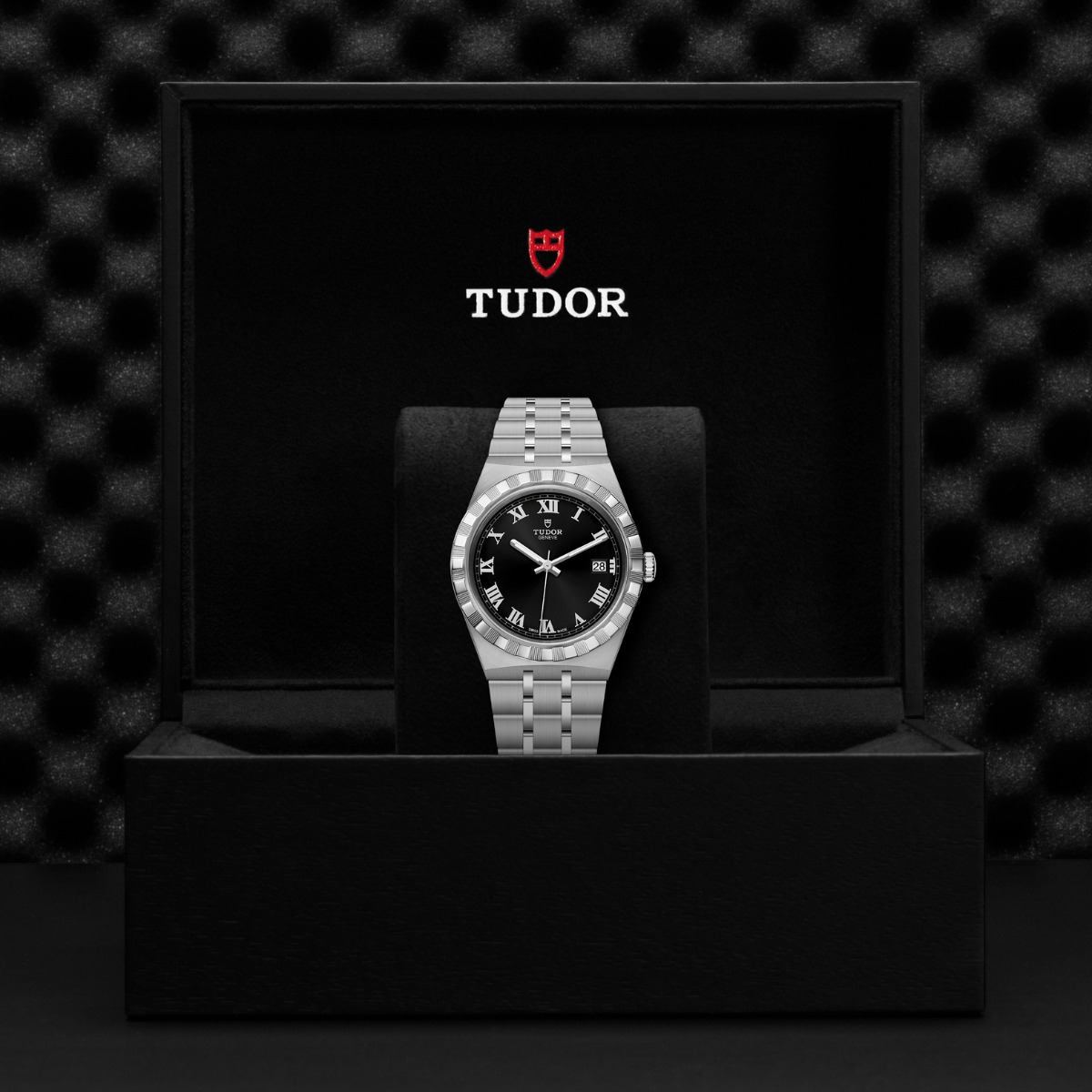 TUDOR Royal Black Roman Dial 38mm