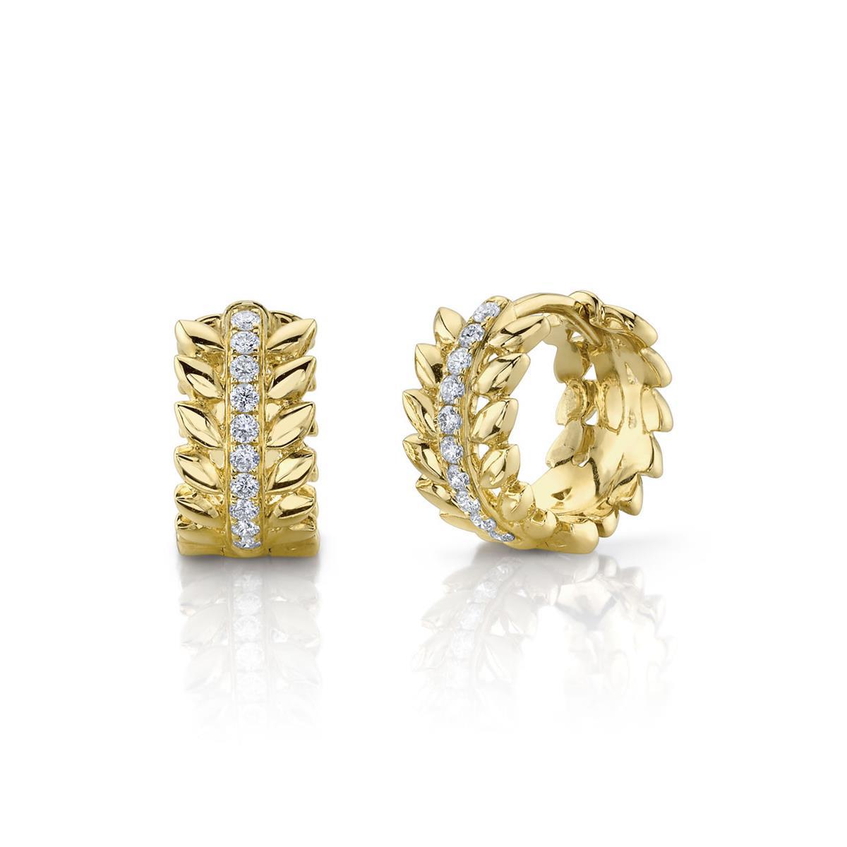 London Collection 14k Yellow Gold Diamond Wreath Huggie Earrings