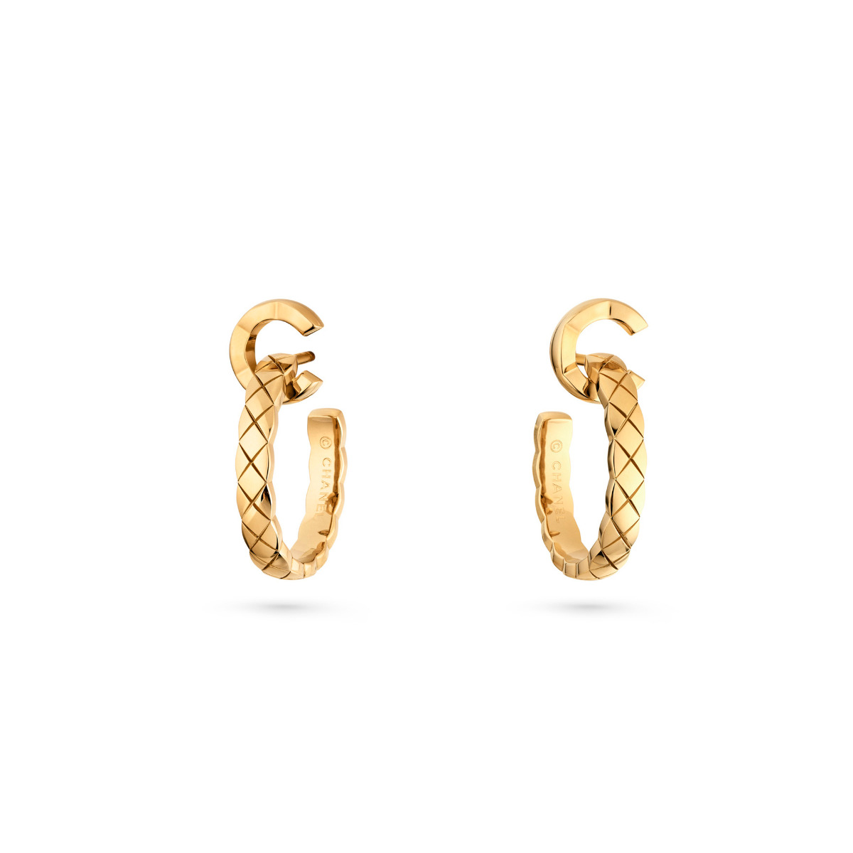 CHANEL COCO 18k Yellow Gold Quilted Hoop Earrings