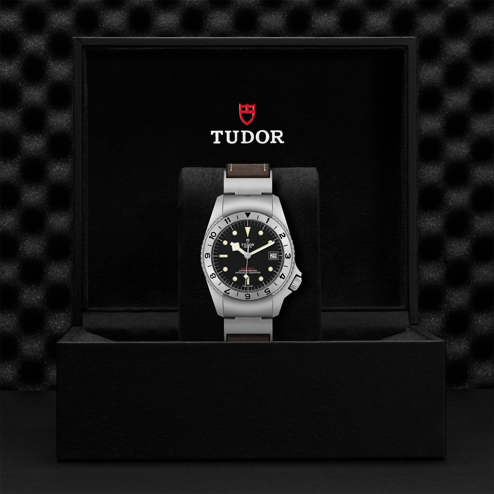 TUDOR Black Bay P01 42mm Steel